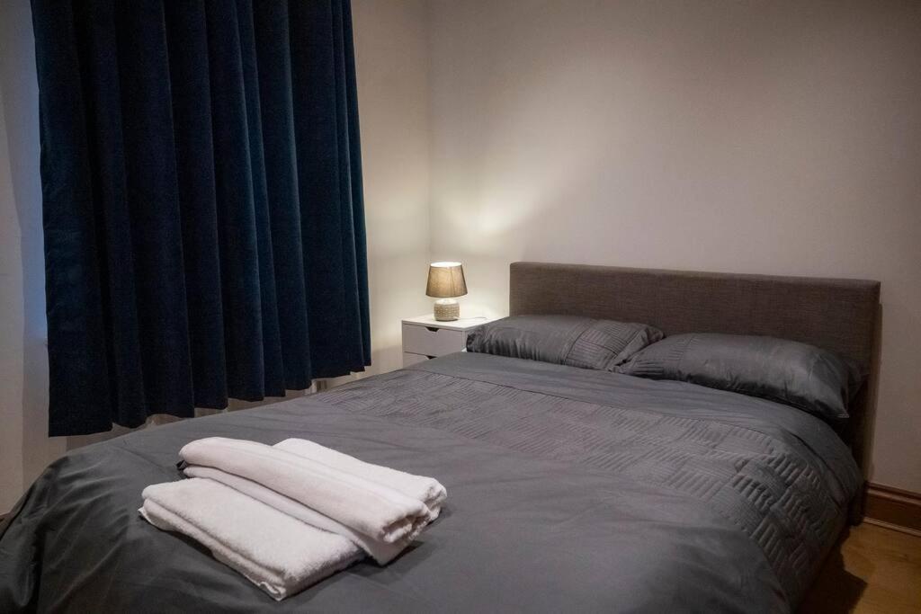 1-Bed Flat In Ocean Village Southampton Dış mekan fotoğraf